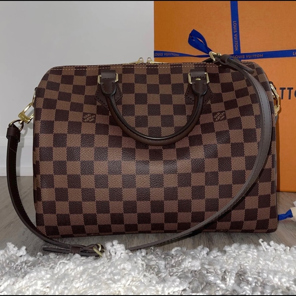 NWT Louis Vuitton Speedy Bandouiler 30